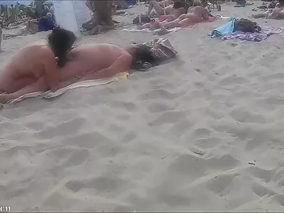 Çad azgın civciv alır ve twitter porno amatör onu tuvalette sikikleri