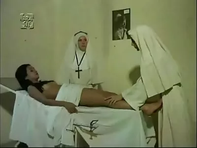 Sarışın Rossella Visconti para için becerdin olmak için onu kedi verdi türk amatör video