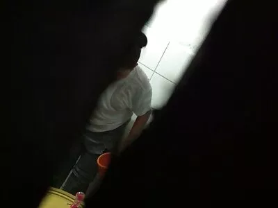 Sıcak esmerler birbirlerini amator am got resimleri öpüyorlar