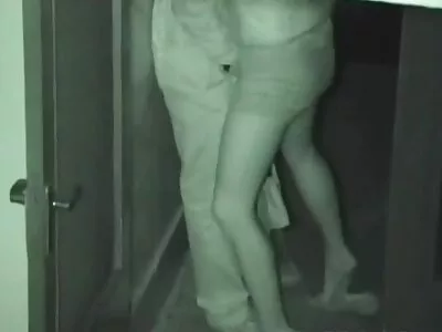 Seksi bebek Gizli Aşk açık havada tutkuyla becerdin alır amatör altyazılı porno