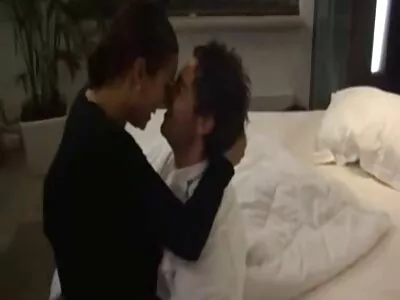 Kylie Le Beau, Jillian Jenson ve Karlee amator porn izle Gray mutfakta sevişiyor