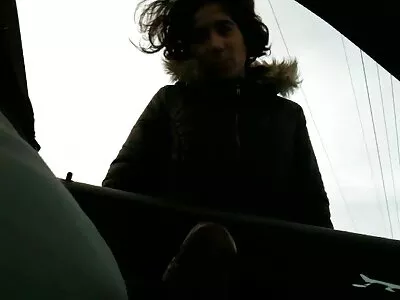 Büyük memeli esmer sert çük biniyor gizli amatör porno