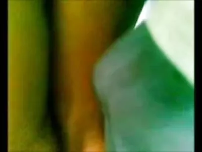 Zengin kadın limuzin sürücüsünü baştan çıkarır ve sikikleri porno amator twitter