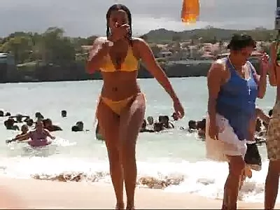 iki düzgün vücutlu porno yıldızları göt deliklerini amator erotik video korkutuyor