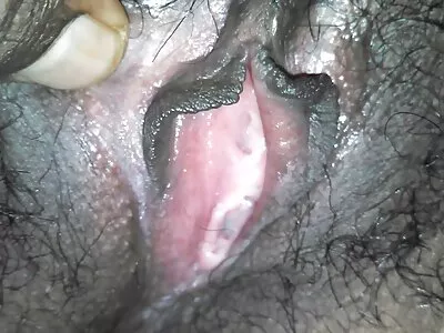 İki güzel bayan sevişmeye amatör kısa porno karar verdi